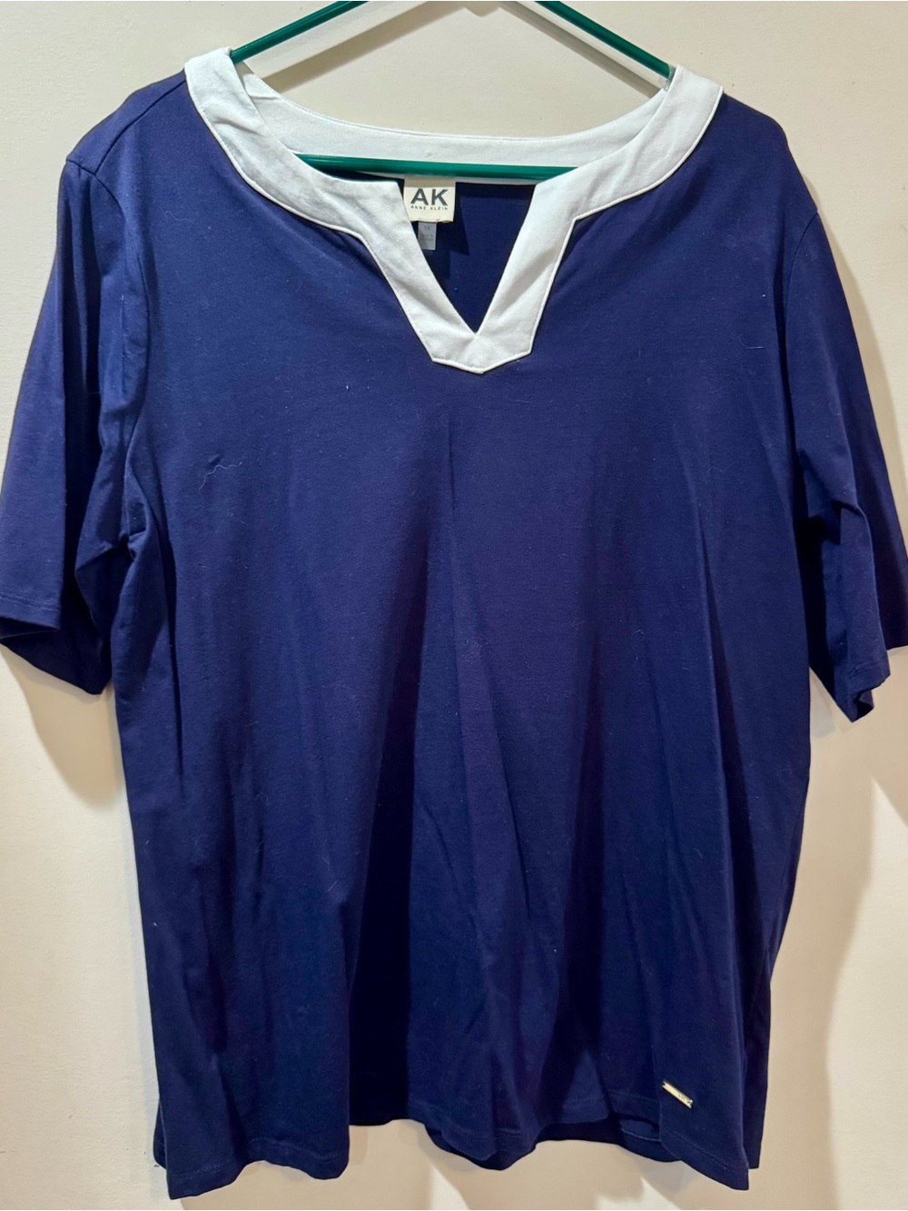 Anne Klein Navy Short-Sleeve Tee with White V-Neck Trim